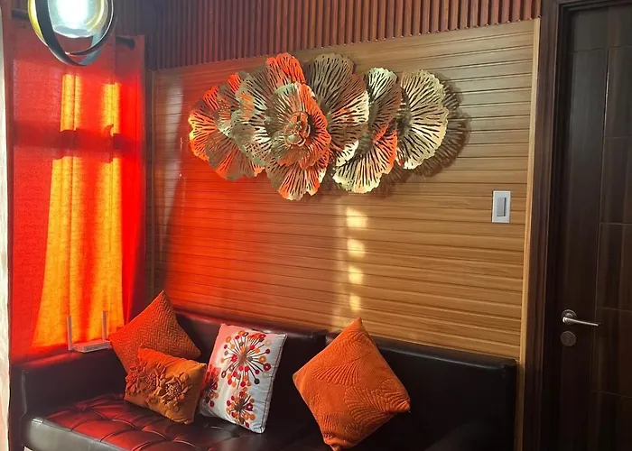 Modern 1br In Pasay With Balcony View Free Swimming Pool Near Naia Airport, Picc, Ccp, Moa *